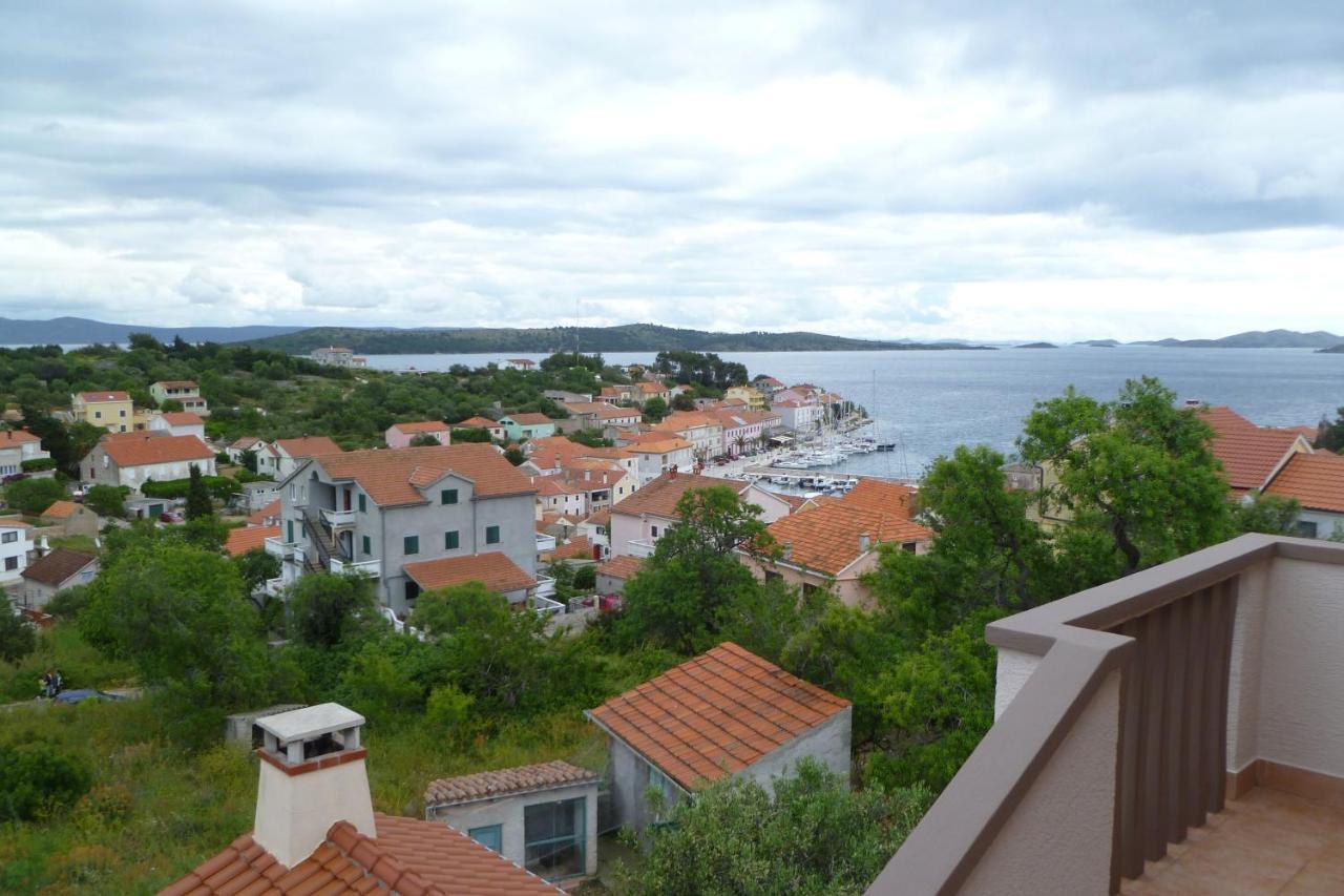 Apartments With A Parking Space Sali, Dugi Otok - 8154 Экстерьер фото